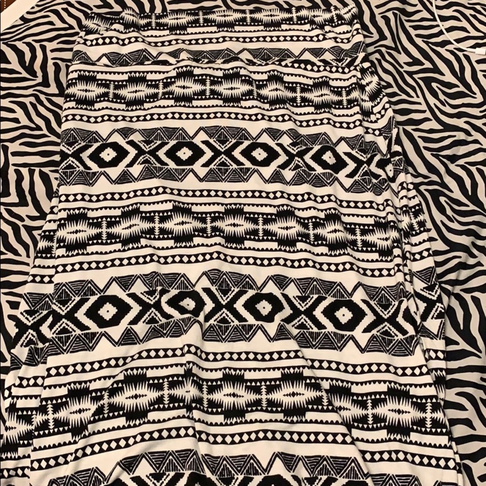 A black and white tribal print maxi skirt